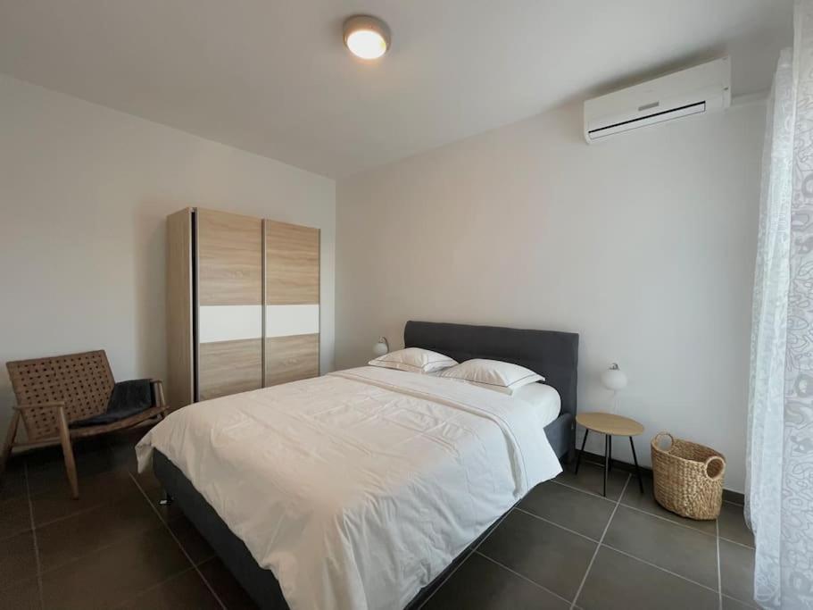 Appartement Mb - Logement 3 Chambres - Drage Esterno foto