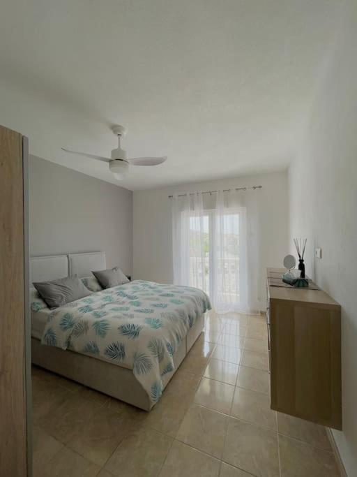 Appartement Mb - Logement 3 Chambres - Drage Esterno foto